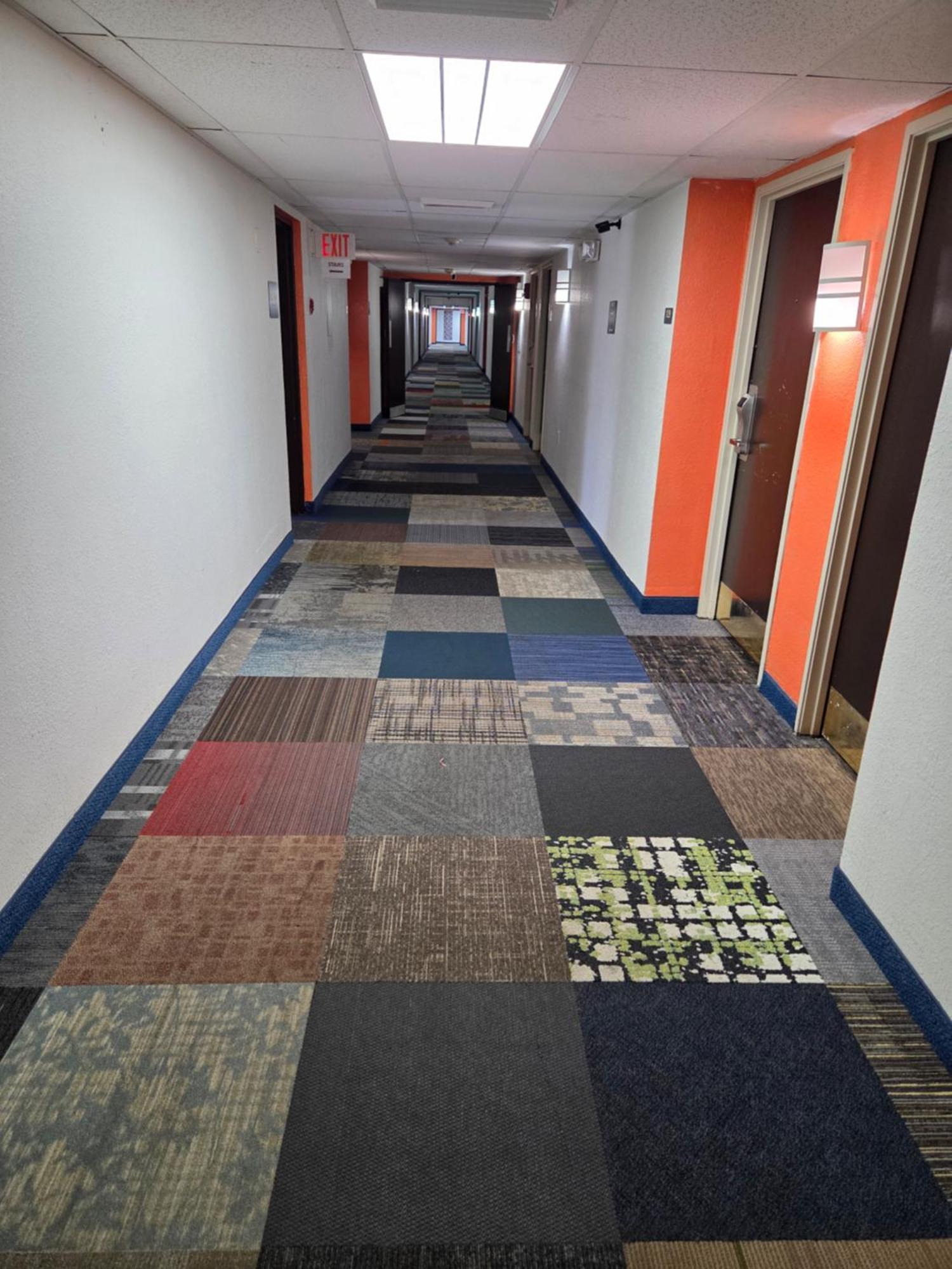 Red Carpet Inn Gibbstown Bagian luar foto